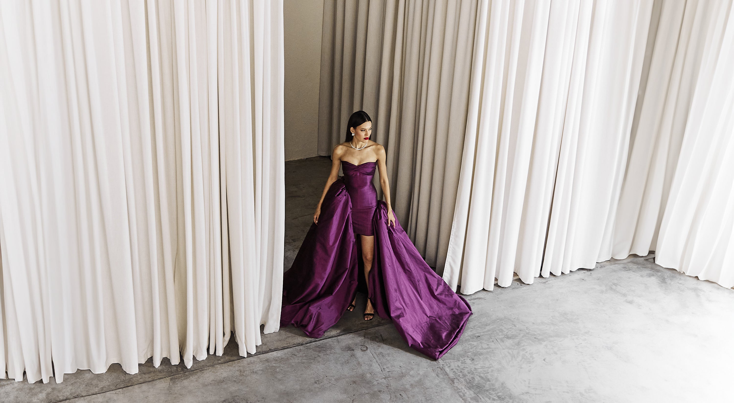 (取寄) シーシー レディース ティアード ラッフルド ボタン フロント ドレス CeCe women Tiered Ruffled Button Front Dress Potent Purple 取寄) シーシー レディース ティアード ラッフルド ボタン フロント